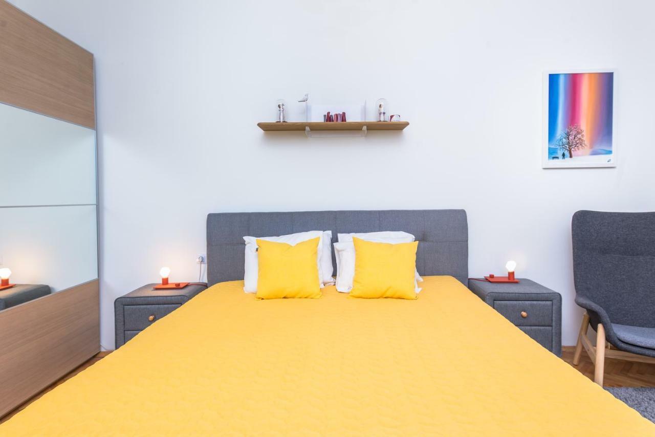 Designer & Luxurious, Business, One Bedroom Apartment In Top Central Sofia By Flat Mаnager Extérieur photo
