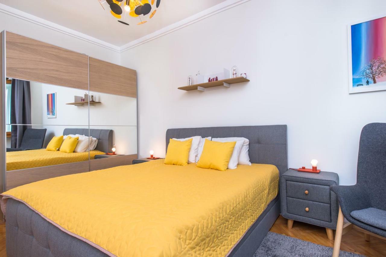 Designer & Luxurious, Business, One Bedroom Apartment In Top Central Sofia By Flat Mаnager Extérieur photo