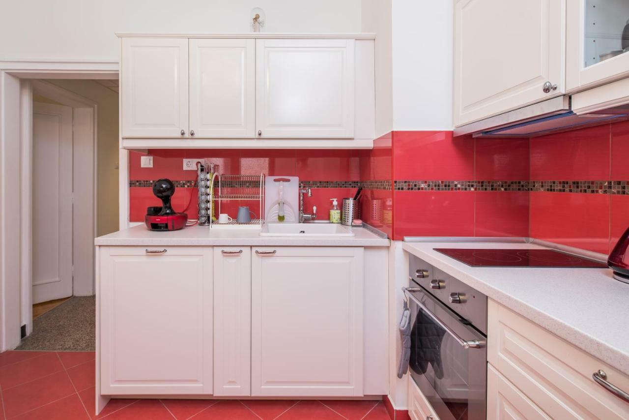 Designer & Luxurious, Business, One Bedroom Apartment In Top Central Sofia By Flat Mаnager Extérieur photo